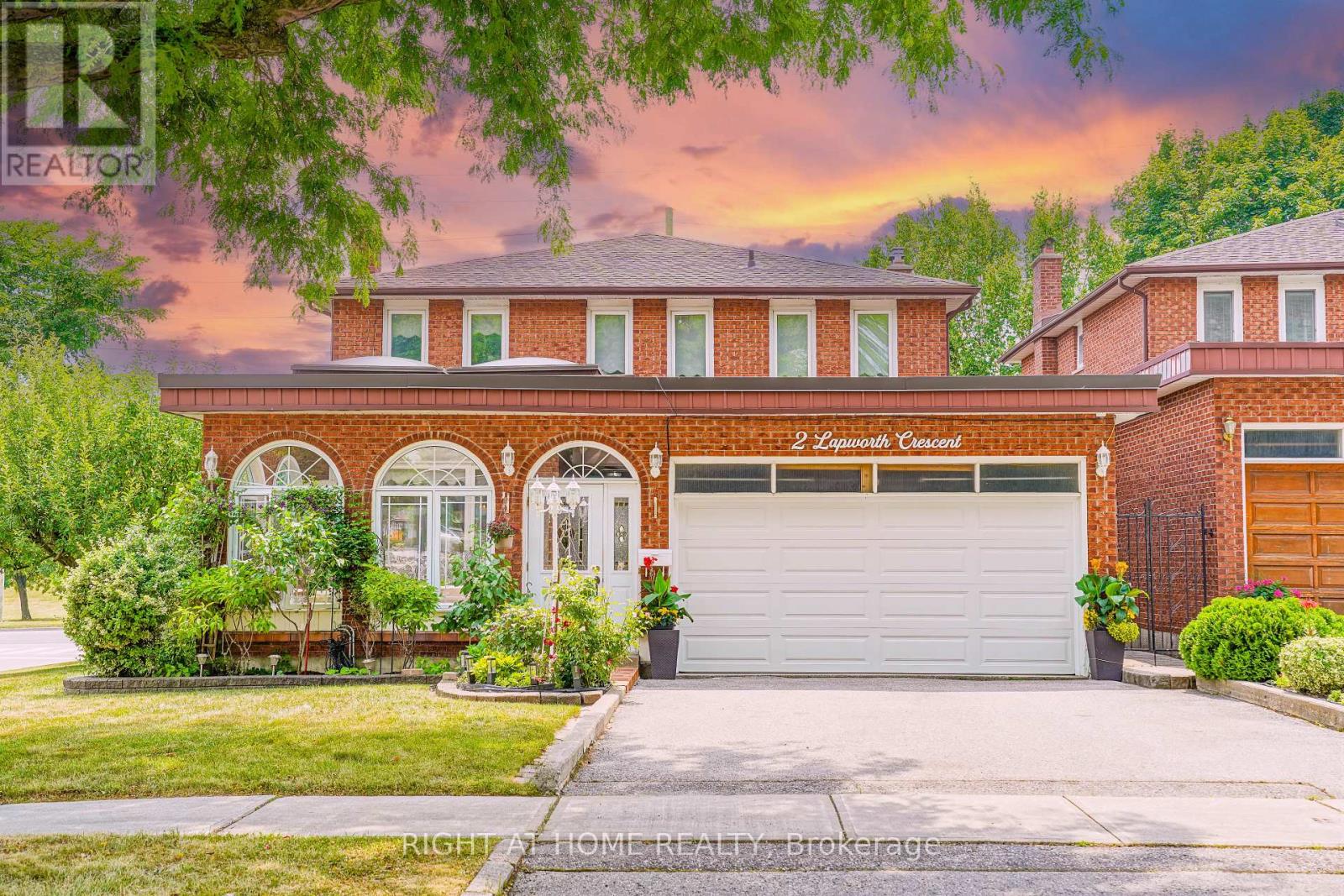 Property image for 2 LAPWORTH CRESCENT|Toronto (Steeles), Ontario M1V2M5