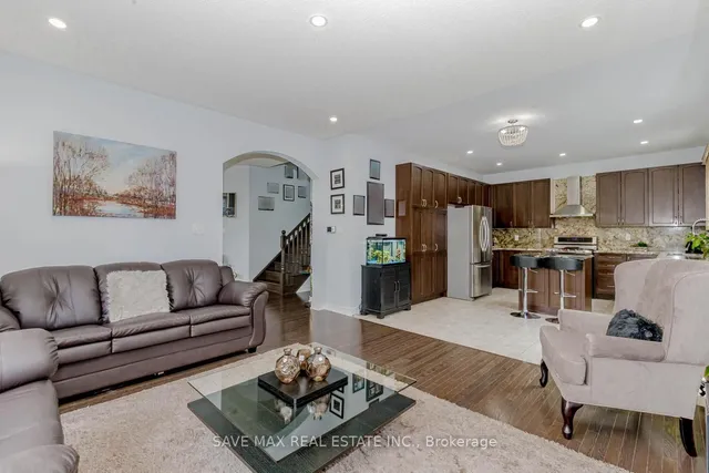 Additional image 12 of 2 Templehill Rd