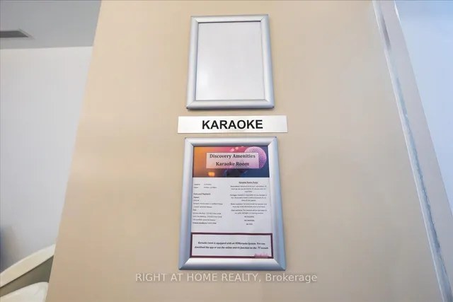 Additional image 26 of 29 Singer Crt Unit 315