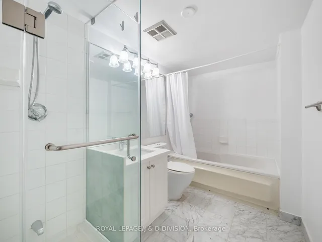 Additional image 20 of 10 Queens Quay Unit 706