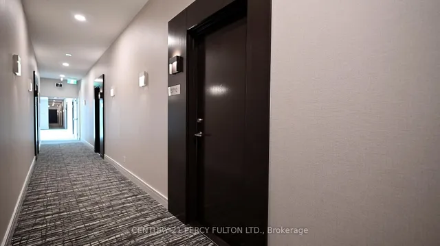 Additional image 31 of 112 George St Unit 710