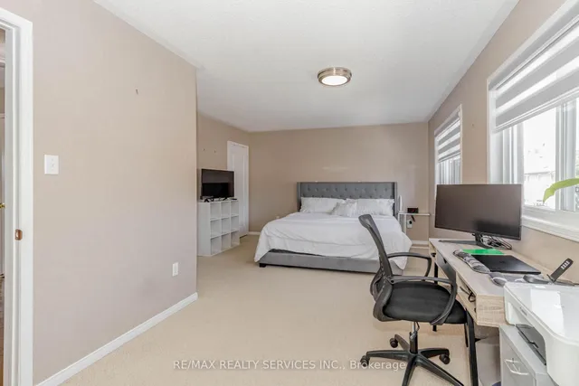 Additional image 23 of 16 Mccrimmon Dr