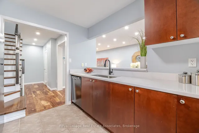 Additional image 15 of 932 Burgess Gdns