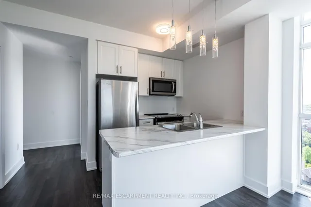 Additional image 8 of 450 Dundas St Unit 1111