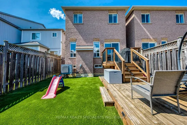 Additional image 39 of 658 Rossellini Dr