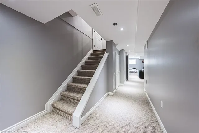 Additional image 31 of 103 Donald Bell Dr