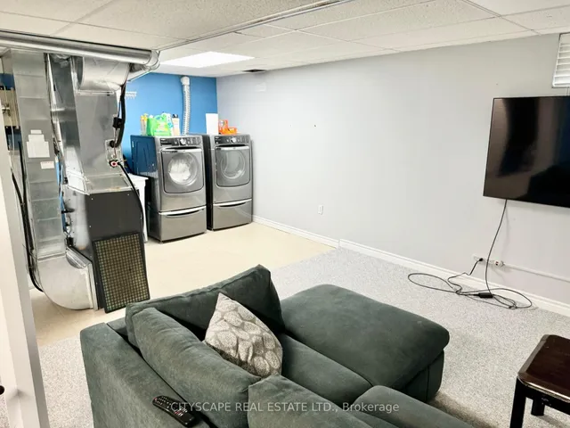 Additional image 23 of 533 Leatherleaf Dr