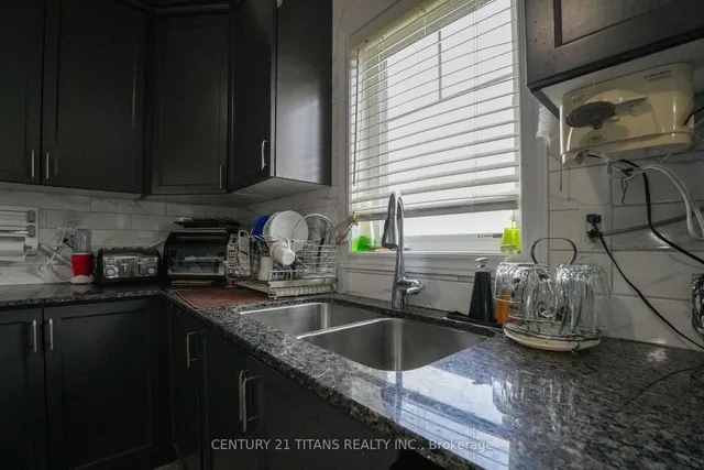 Additional image 13 of 42 Lola Cres