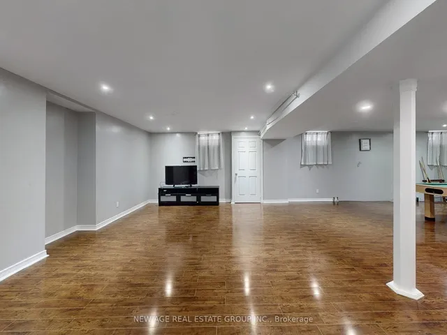 Additional image 36 of 43 Tatra Cres