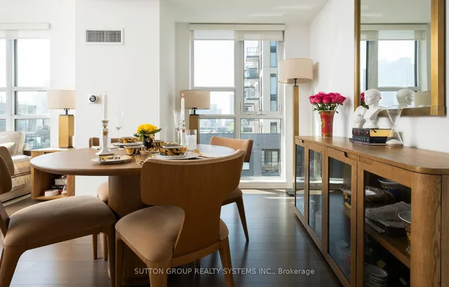 Additional image 6 of 156 Portland St Unit 612