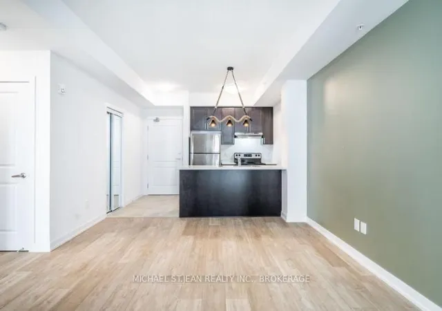 Additional image 12 of 81 Robinson St Unit 503