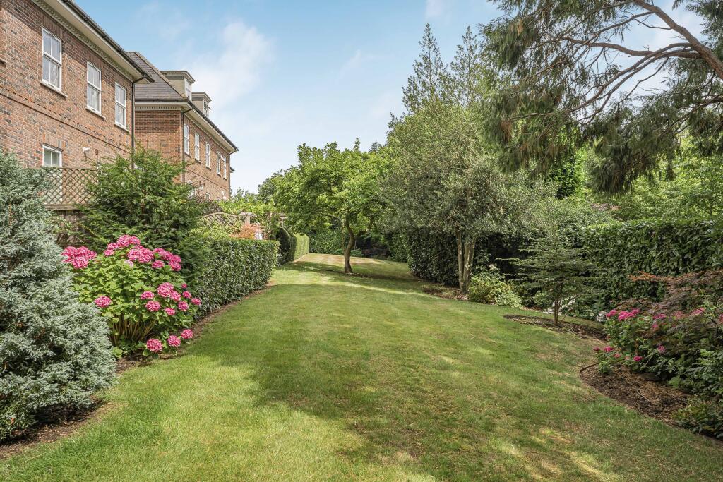 Additional image 23 of Church Street, Welwyn, AL6