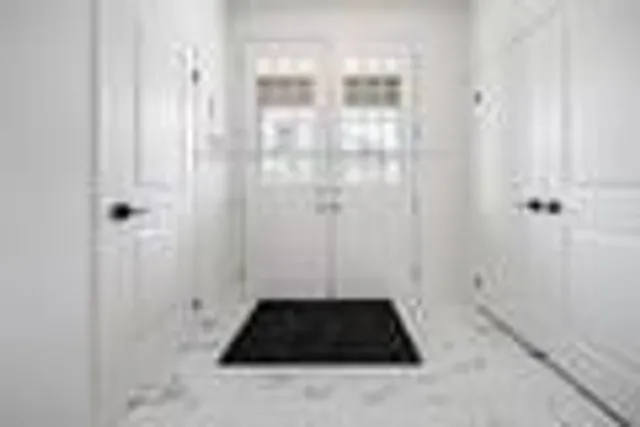 Additional image 3 of 5 Lilestone Dr