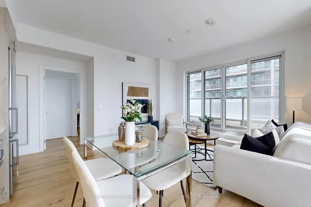 Additional image 15 of 1195 The Queensway St Unit 907