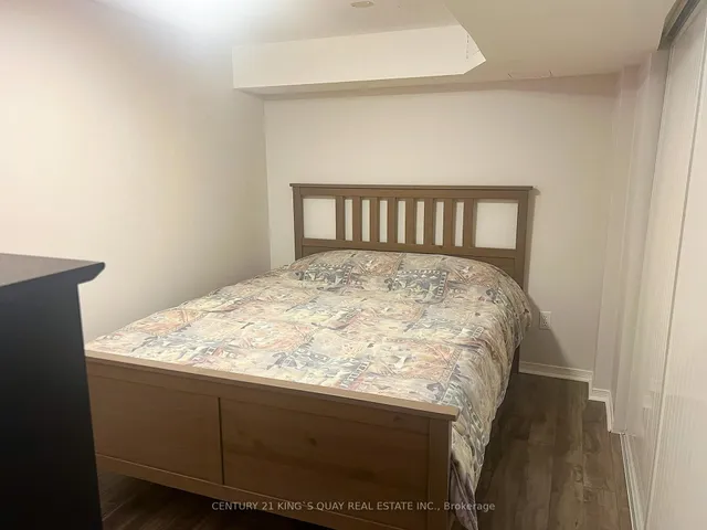 Additional image 31 of 1027 Willowdale Ave
