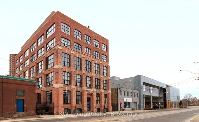 Additional image 2 of 736 Dundas St Unit 402