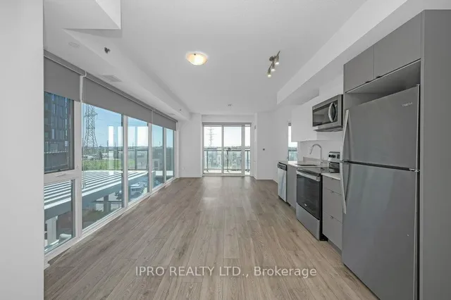 Additional image 5 of 3210 Dakota Common Unit A418