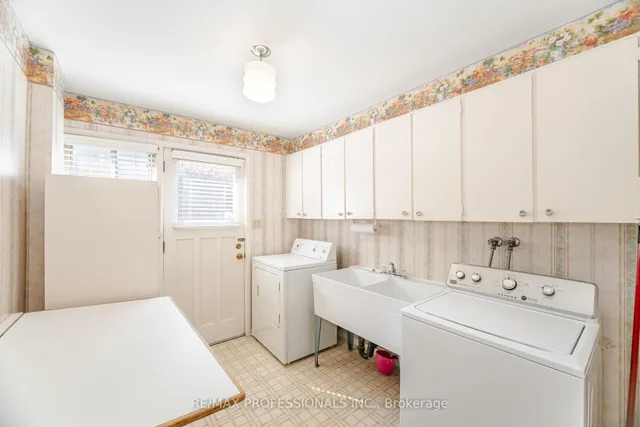 Additional image 15 of 3667 Beechollow Cres