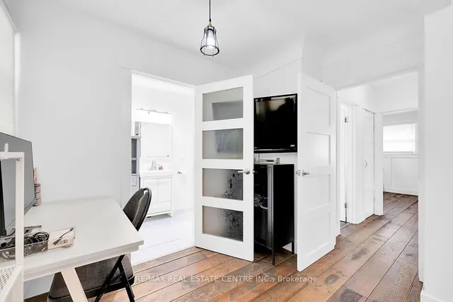 Additional image 23 of 28 Marion Cres