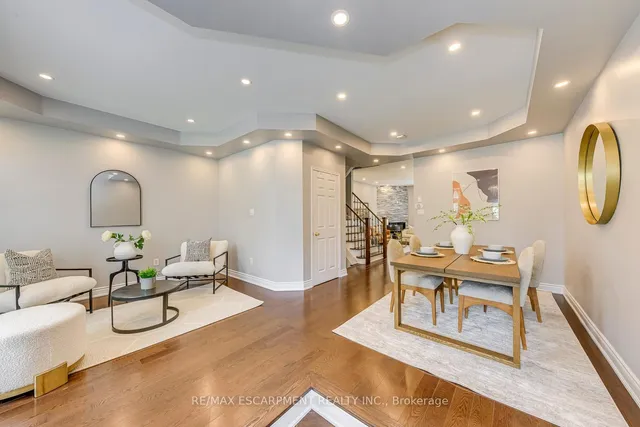 Additional image 12 of 249 Roxton Rd