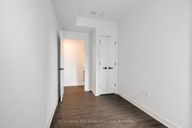 Additional image 22 of 55 Charles St Unit 2206