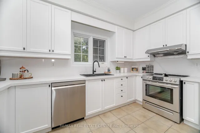 Additional image 11 of 1046 Costigan Rd