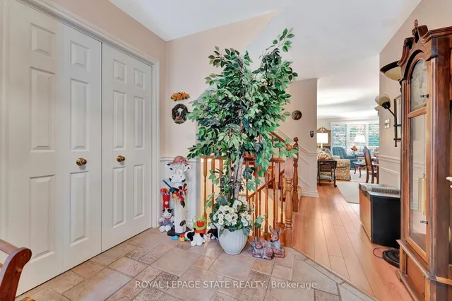 Additional image 6 of 30 Osler Dr Unit 12