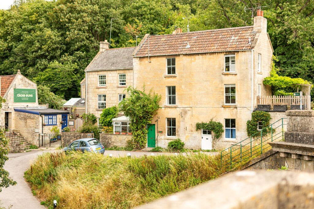 Avoncliff, Bradford-on-Avon, BA15