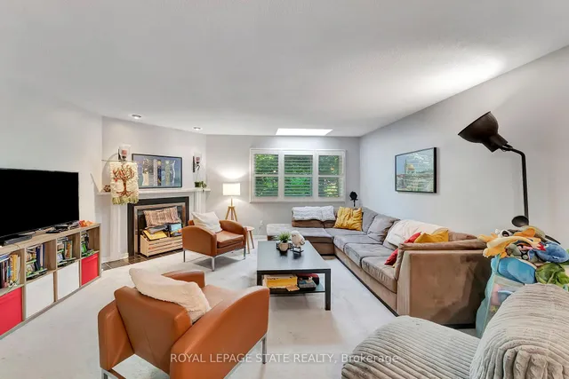 Additional image 5 of 26 Moss Blvd Unit 34
