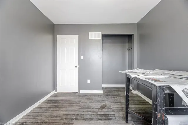 Additional image 38 of 1297 Clark Blvd