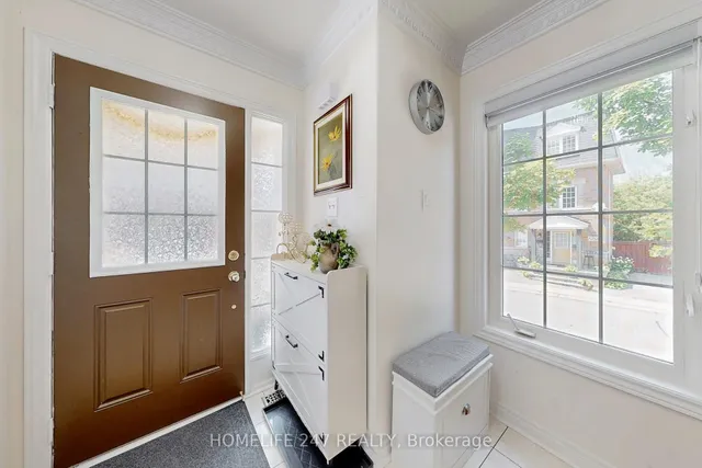 Additional image 13 of 25 Jeremiah Lane