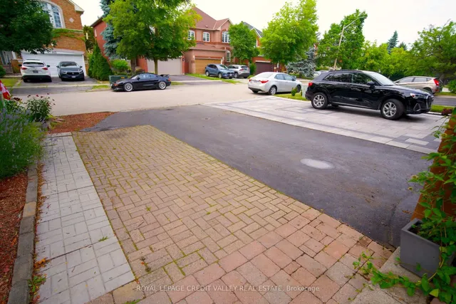 Additional image 4 of 464 Dalmuir Mews