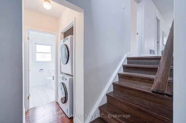 Additional image 30 of 18 Colonnade Rd