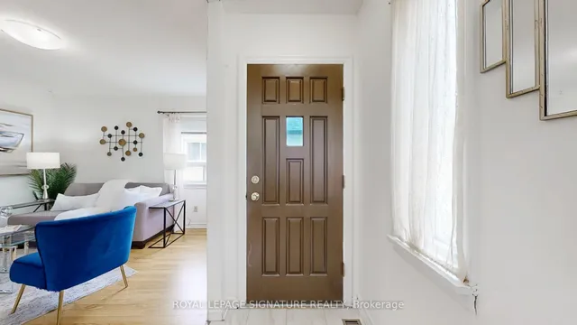 Additional image 21 of 48 Acorn Ave