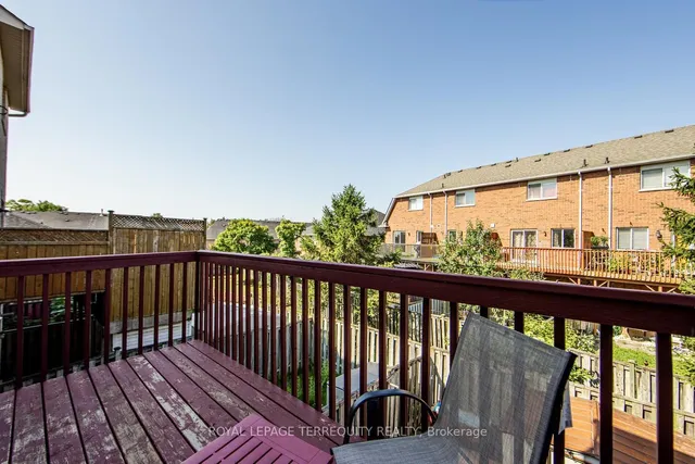 Additional image 23 of 18 Springside Way