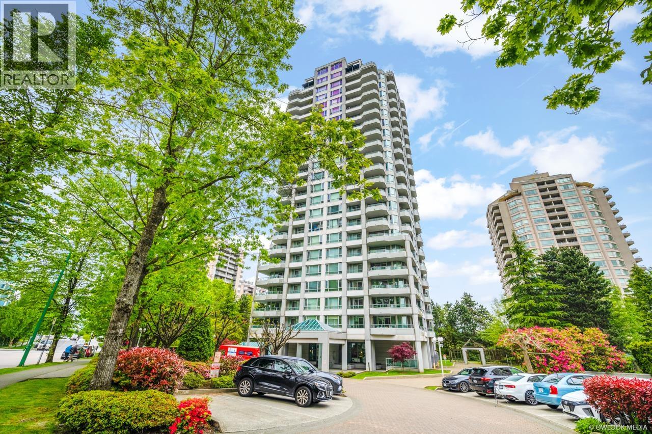840 4825 HAZEL STREET|Burnaby, British Columbia V5H4N4