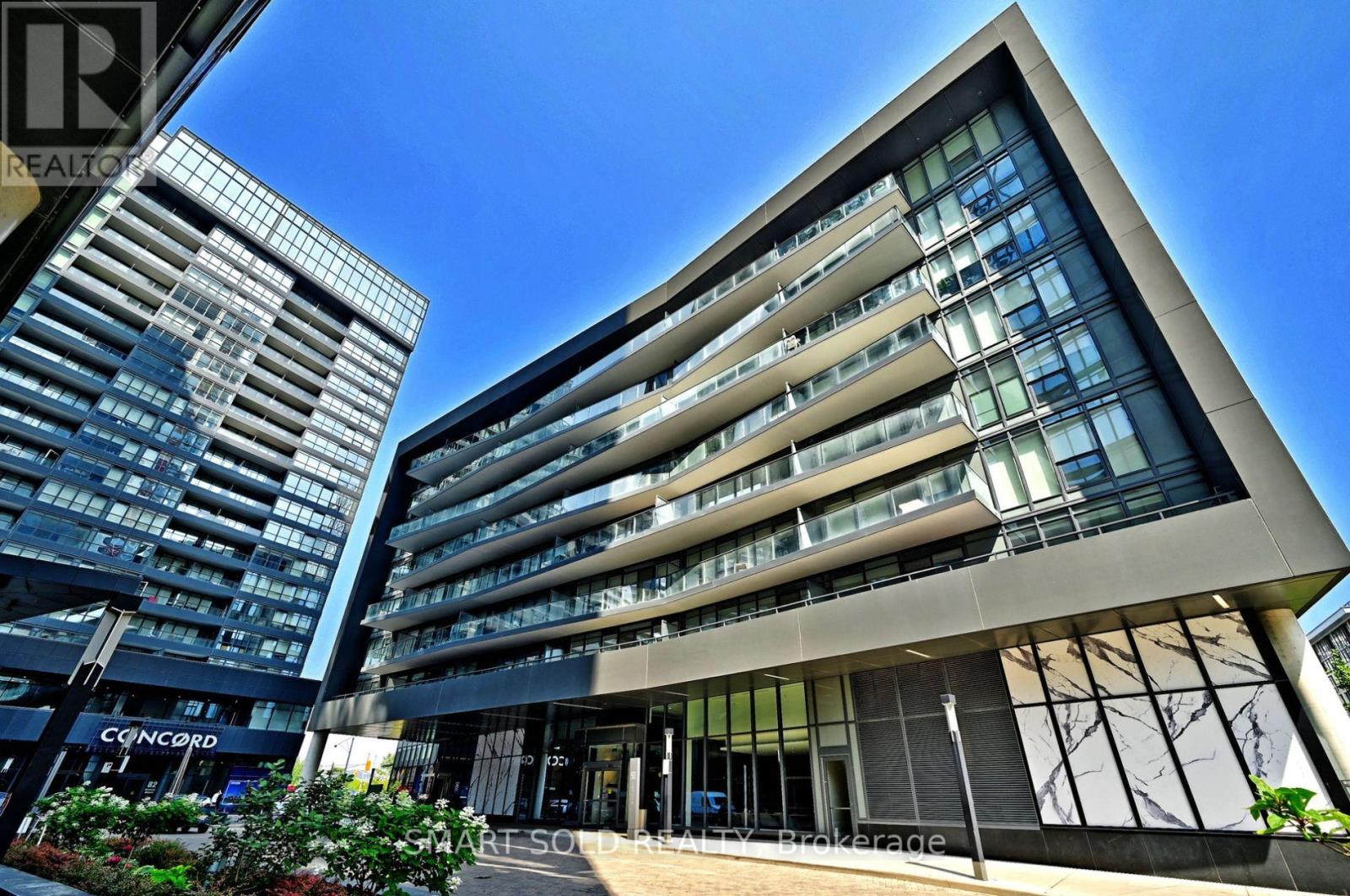 305 - 90 QUEENS WHARF ROAD|Toronto (Waterfront Communities), Ontario M5V0J4