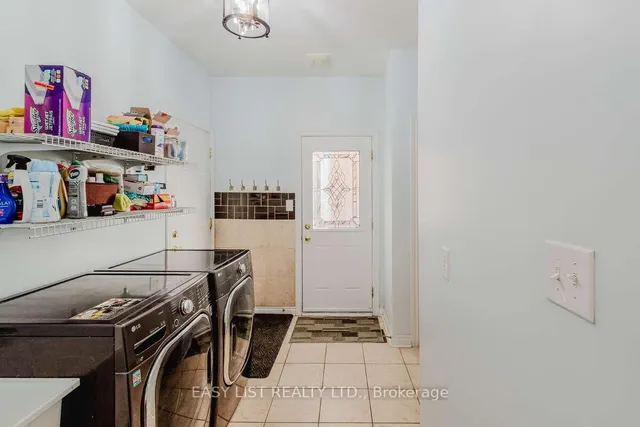 Additional image 32 of 48 Ryecroft Cres