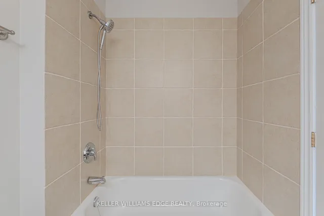 Additional image 40 of 18 Sunnycroft Crt