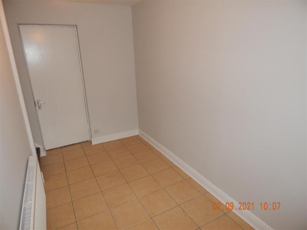 Additional image 3 of Winslow Close, Redditch