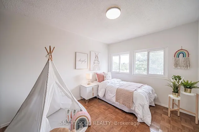 Additional image 29 of 2800 Midland Ave Unit 19