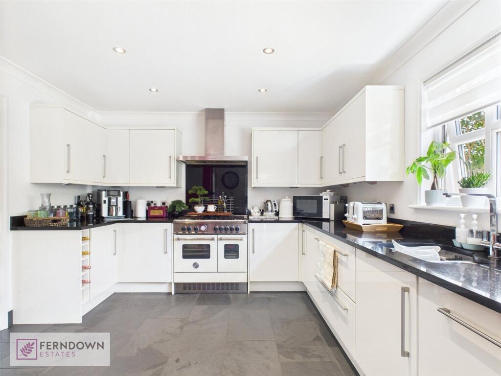 Additional image 2 of Willow House, Ravenswood Hill, Coleshill, B46