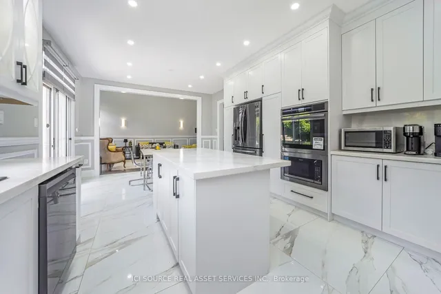 Additional image 11 of 12 Amethyst Circ