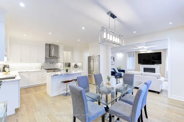 Additional image 13 of 17 Frost St