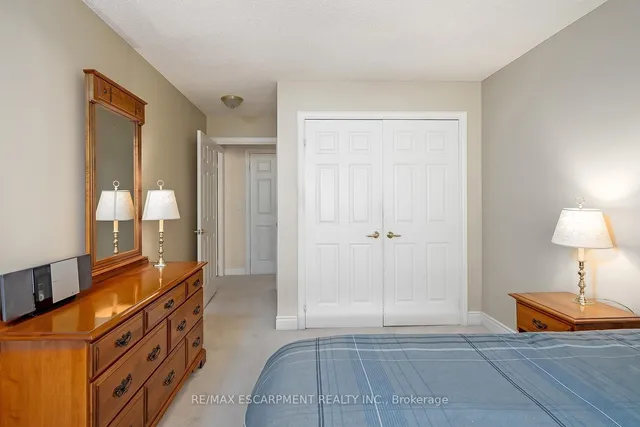 Additional image 23 of 442 Maple Ave Unit 609