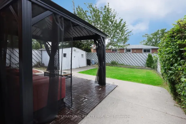 Additional image 17 of 3352 Queen Frederica Dr