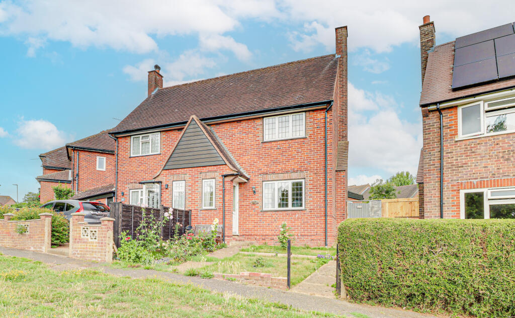 Additional image 12 of Nicholls Close, Redbourn, AL3