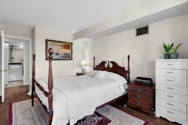 Additional image 17 of 320 MILL St Unit 307