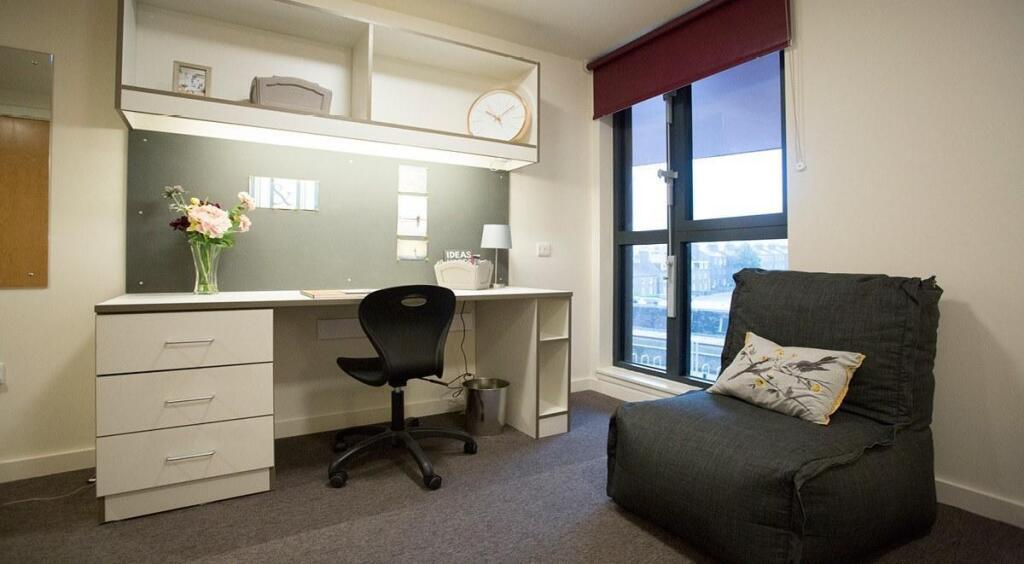 Additional image 8 of Aberdeen | Student | September | AB25