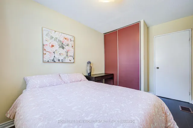 Additional image 32 of 44 Chester Le Blvd Unit 39